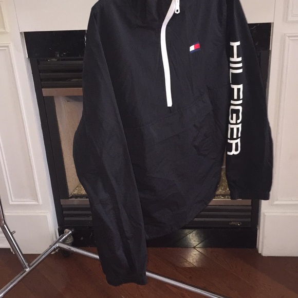 Tommy Hilfiger jacket big drip 🔥🔥 - Picture 4 of 5